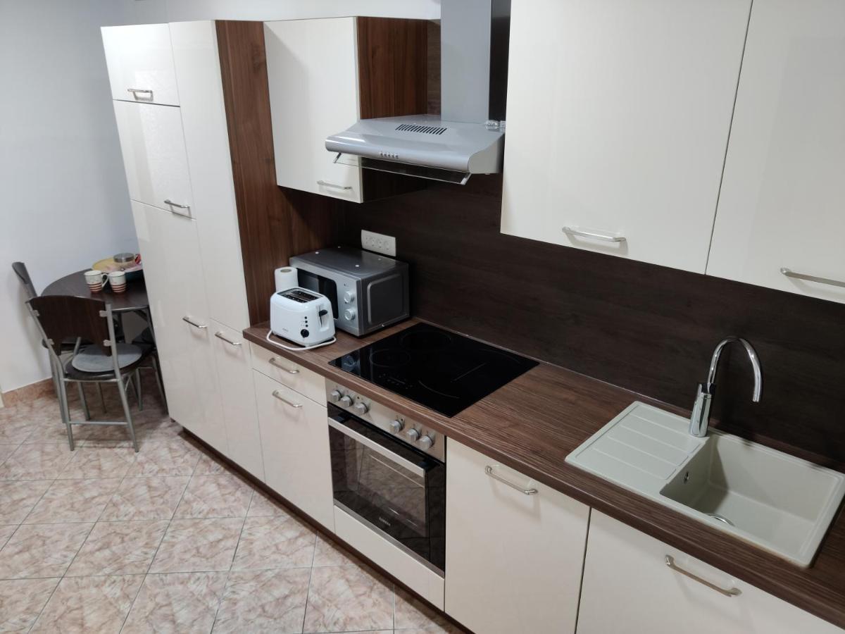 Apartmani Nimcevic Biograd Na Moru Buitenkant foto