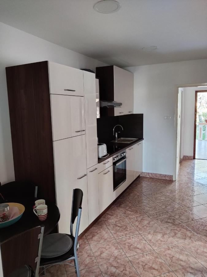 Apartmani Nimcevic Biograd Na Moru Buitenkant foto