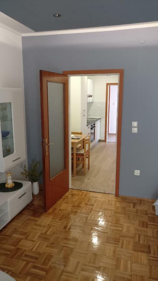 Apartmani Nimcevic Biograd Na Moru Buitenkant foto